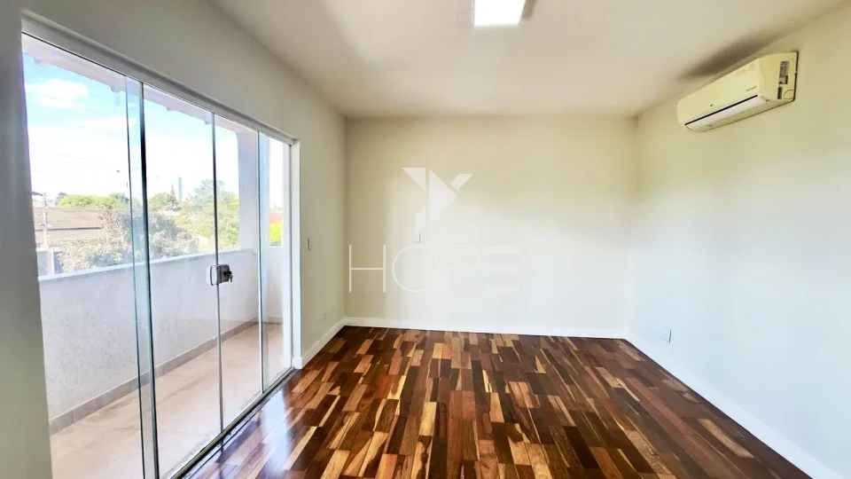 Imagens do imóveis Casa à venda com 3 dormitórios - 250 m² no Granville Parque - Próximo a Av. Harry Prochet - Londrina/Pr.