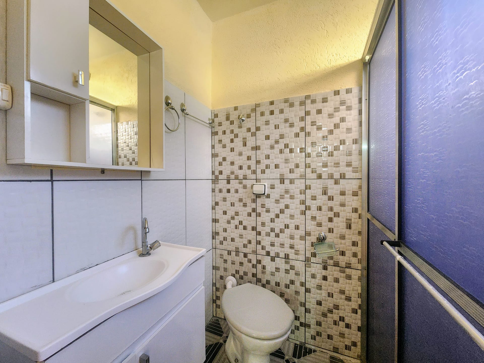 Imagens do imóveis Casa com edícula à venda no Bairro Ouro Verde, Londrina, PR