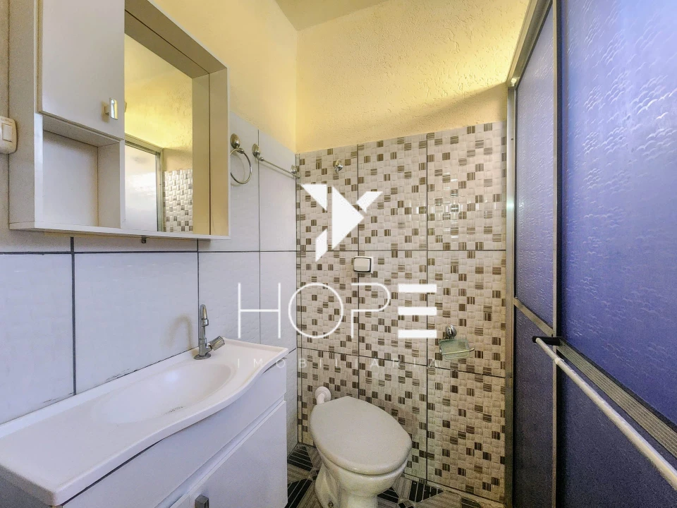 Casa com edícula à venda no Bairro Ouro Verde, Londrina, PR