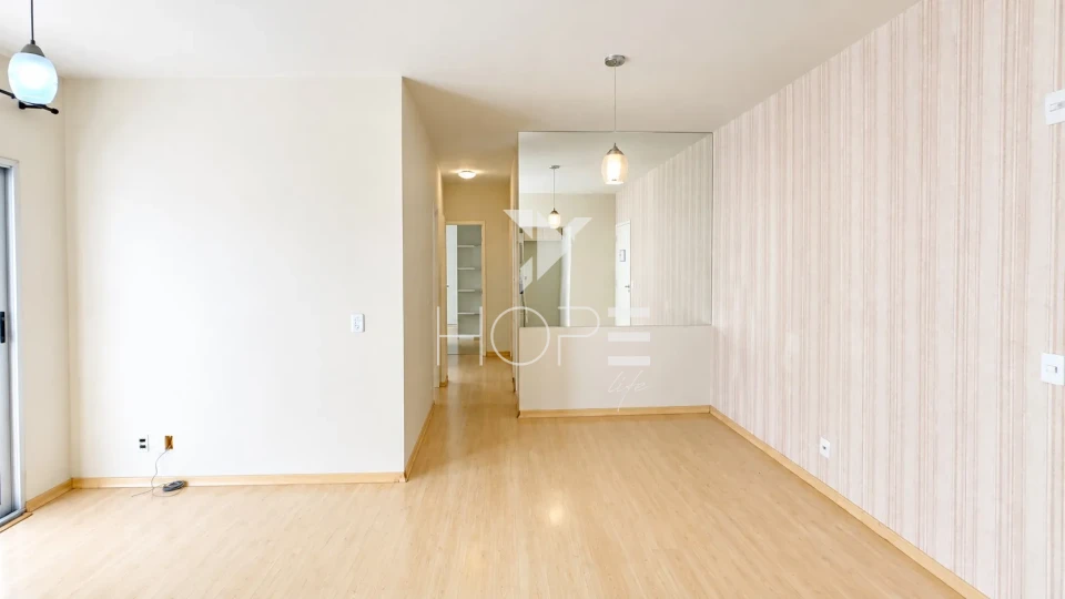 Apartamento à Venda – 3 Quartos (1 Suíte) 66m² – Edifício Piazza Di Roma – Parque Jamaica – Zona Oeste – Londrina/PR