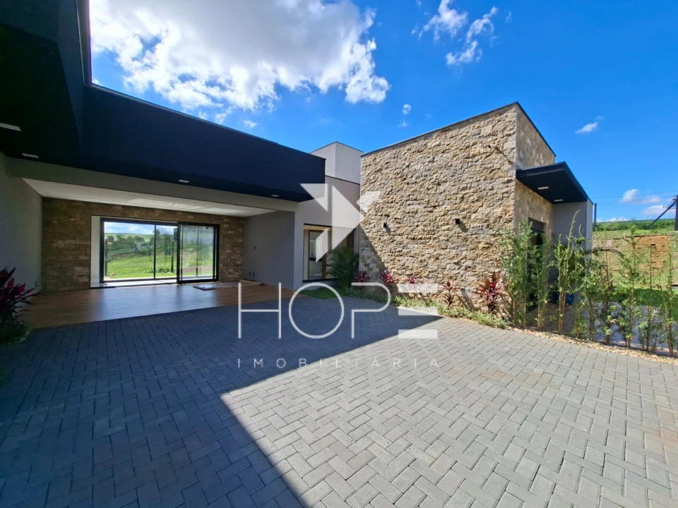 Casa à venda no Condomínio Ecovillas do Lago – Sertanópolis/PR