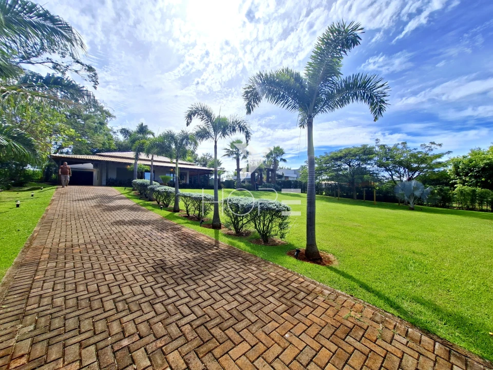 Imagens do imóveis Condomínio Riviera do Poente - chácara à venda com 1.300 m² - 2 quartos - 1 suíte - 4 vagas -  piscina - Alvorada do Sul PR