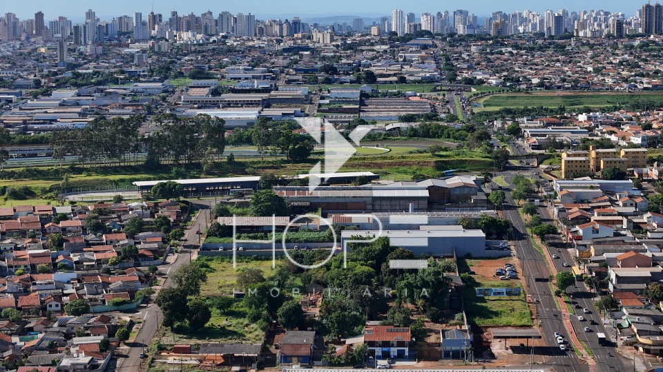 Imagens do imóveis Terreno Comercial à Venda  – Avenida da Liberdade – Região Norte – Londrina PR