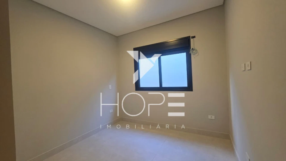 Casa com 3 Quartos (1 Suíte) para Venda e Locação – 127m² – Dom Pedro - Zona Leste – Londrina/PR