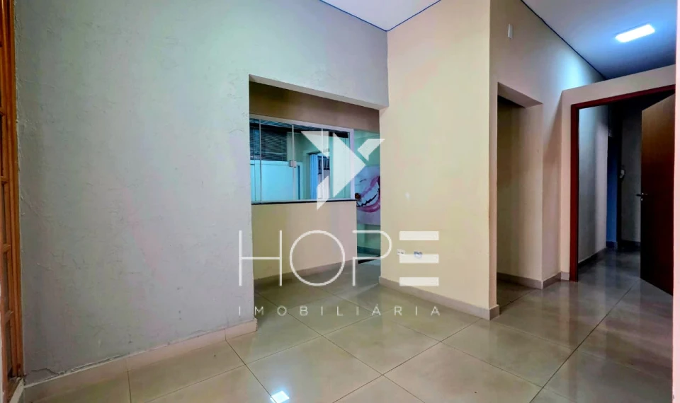 AMPLO ESPAÇO COMERCIAL  A VENDA - CENTRO - LONDRINA