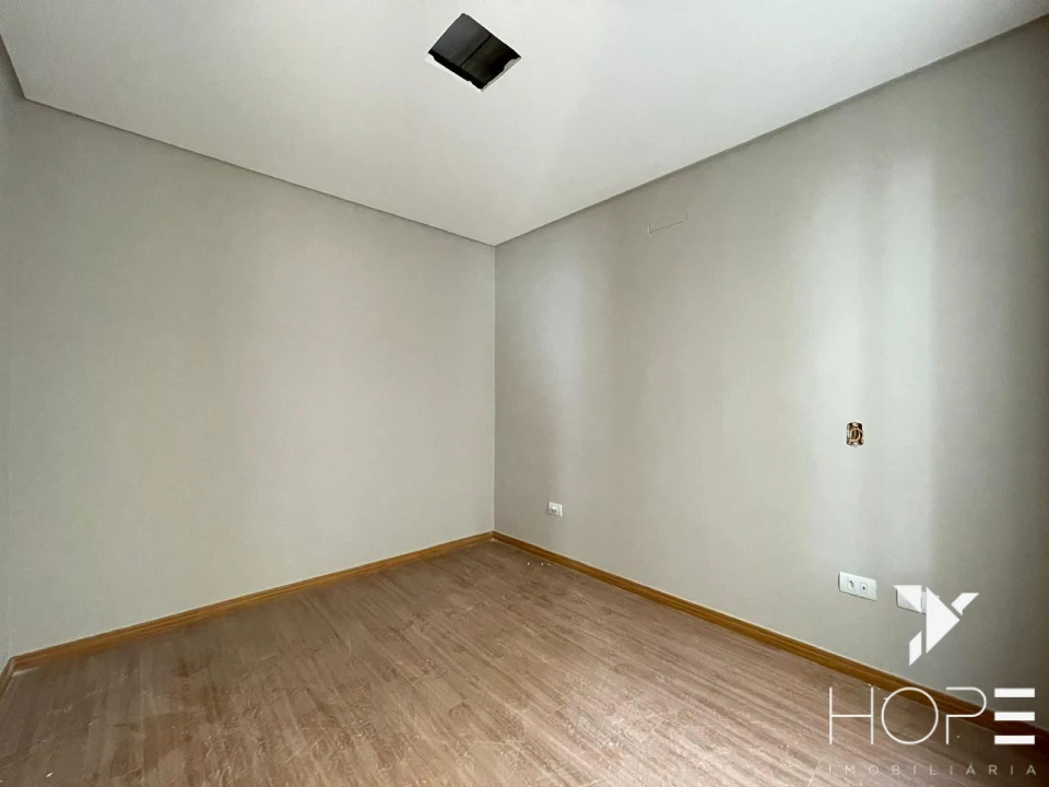Imagens do imóveis Casa à Venda – 3 Quartos  (1 Suíte) – Residencial Heimtal Park – Londrina/PR