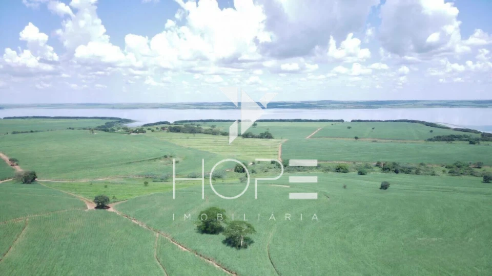 Imagens do imóveis Fazenda à Venda em Santo Antônio do Aracanguá/SP – 203 Alqueires (491.26 ha) – Área com Estrutura Completa