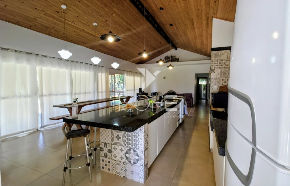 Imagens do imóveis Condomínio Chácaras Itaúna - Chácara à venda com 2.500m² - 4 quartos - 4 vagas - Ibiporã PR