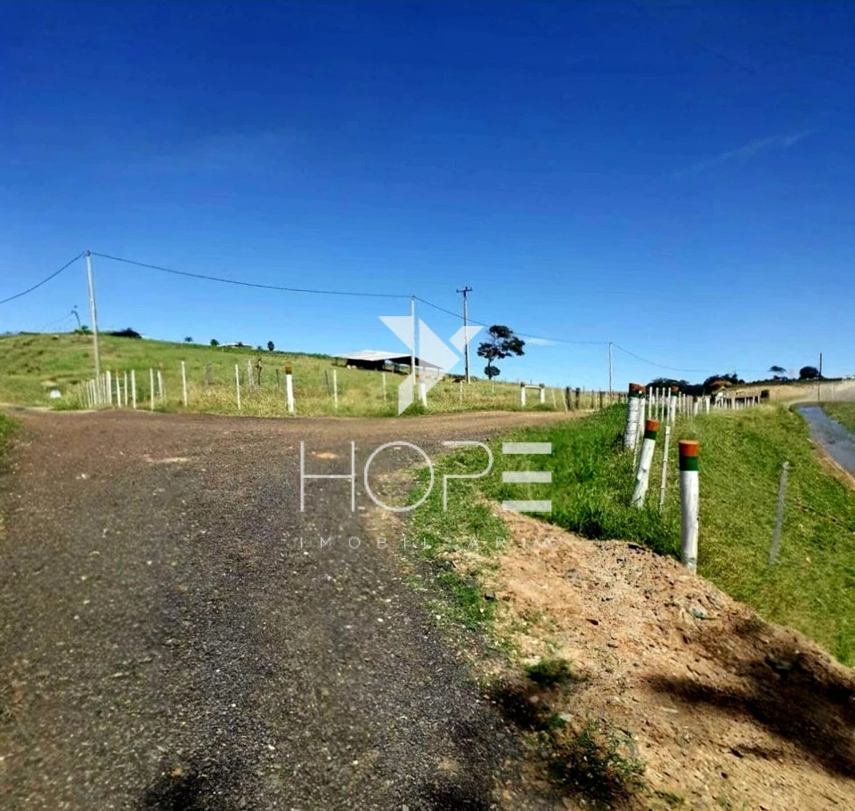 Fazenda à venda – 133 Alqueires (320 Hectares) – Itapetininga/SP