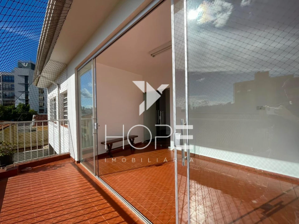 Sobrado com Edícula para Venda e Locação – 5 Quartos – Jardim Londrilar – Centro – Londrina/PR