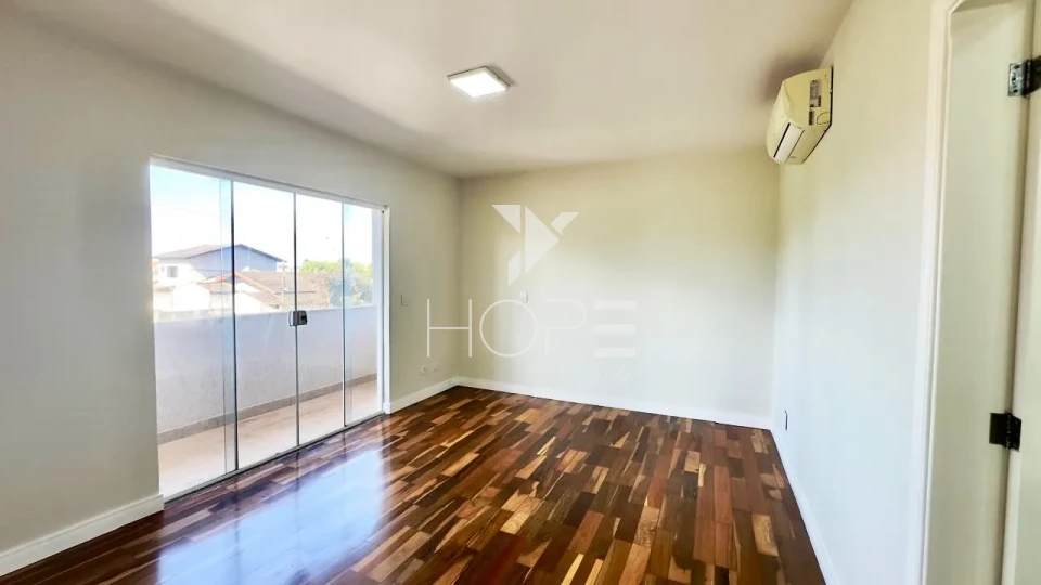 Imagens do imóveis Casa à venda com 3 dormitórios - 250 m² no Granville Parque - Próximo a Av. Harry Prochet - Londrina/Pr.