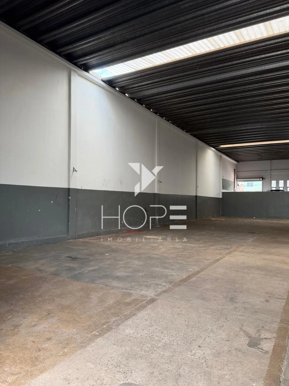 Imagens do imóveis Galpão Industrial Para Locação – 495m² – Saída para Ibiporã– Londrina/PR