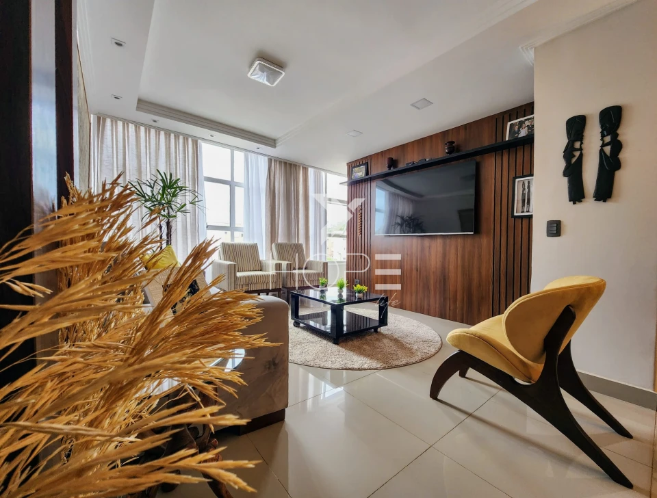 Condomínio Castelo Branco - apartamento à venda com 100m² - 3 quartos - 2 banheiros - 1 vaga - Jardim Bela Itália - Cambé PR