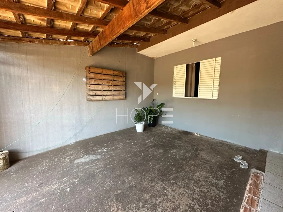 Imagens do imóveis Casa Geminada Sobrado à venda com 3 quartos-  Jardim Tókio – Zona Oeste – Londrina/PR