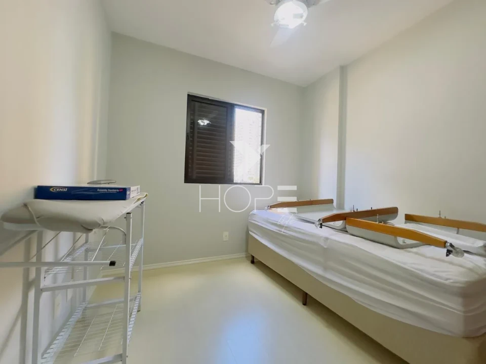 Imagens do imóveis Apartamento à venda – 3 quartos (1 suíte) – Edifício Solar Saint Honoré – Centro – Londrina/PR