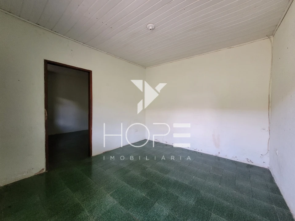 Imagens do imóveis Casa 3 Quartos com Edícula na Zona Oeste de Londrina – Bairro Leonor