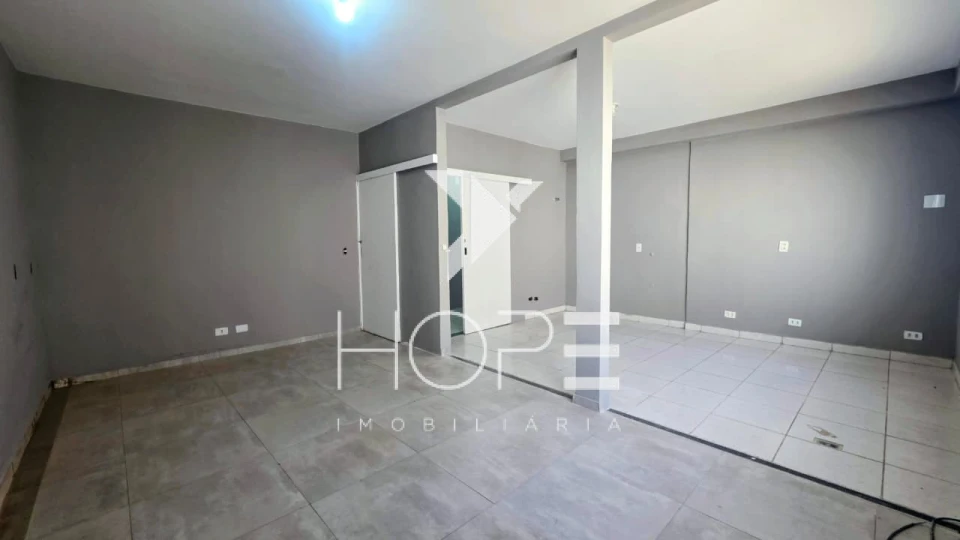 AMPLO ESPAÇO COMERCIAL  A VENDA - CENTRO - LONDRINA