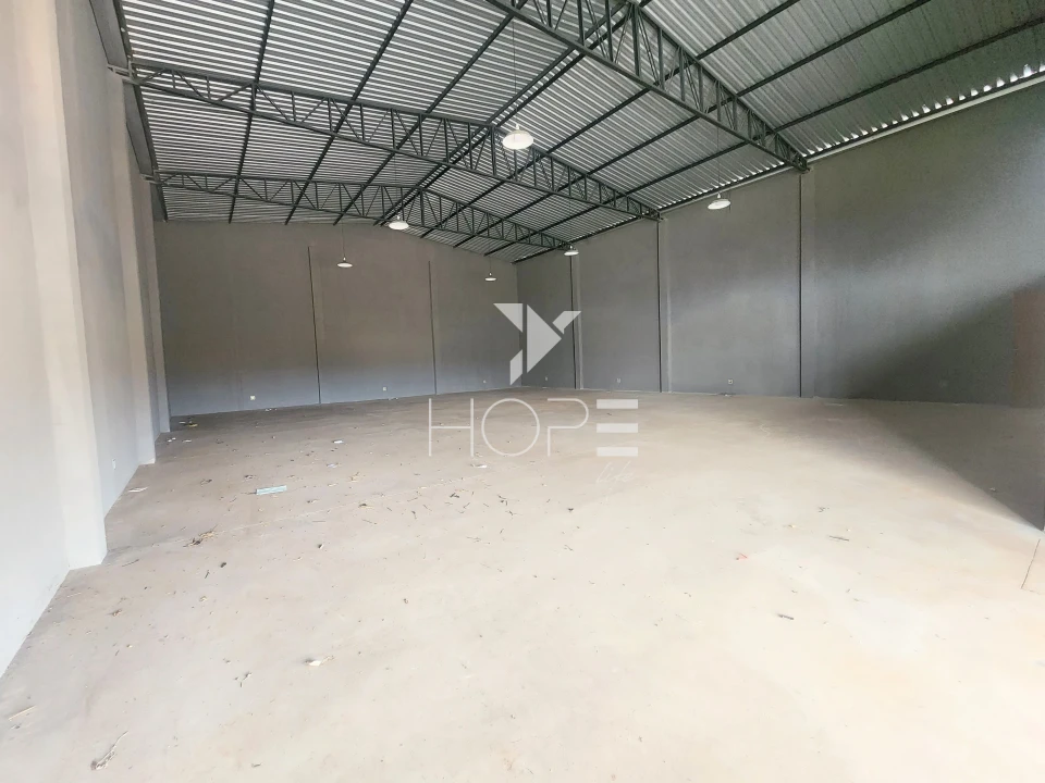 Imagens do imóveis Barracão comercial para locação com 260 m² - 2 banheiros - 3 vagas - Av. Pedro Viriato Parigot de Souza - Cambé PR