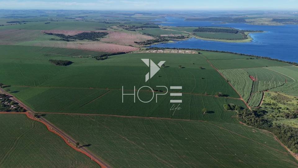 Imagens do imóveis Fazenda à venda com 68 alqueires - planta 63 - dupla aptidão - 2 casas de funcionário - Alvorada do Sul PR