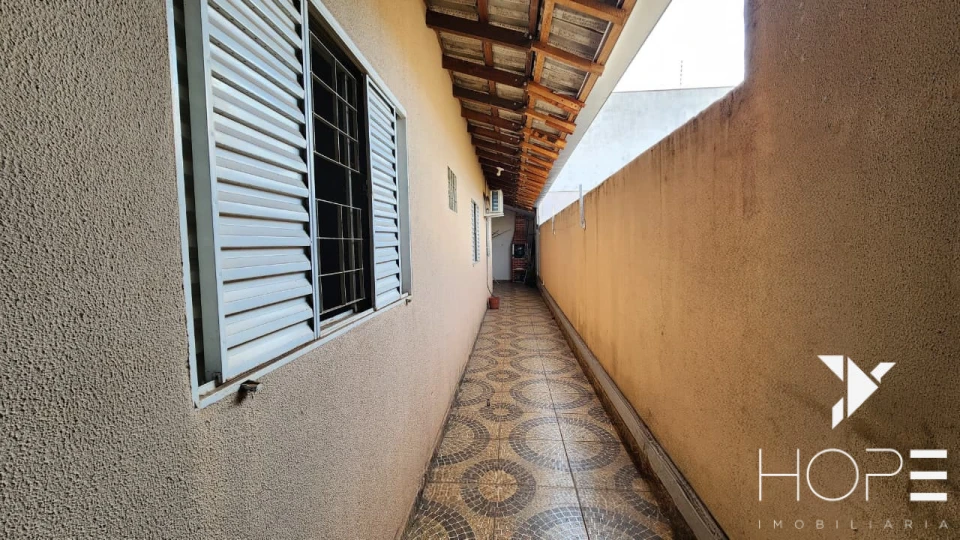 Imagens do imóveis Casa geminada à venda – 3 Quartos com suíte – Jardim Honda 2 – Londrina/PR