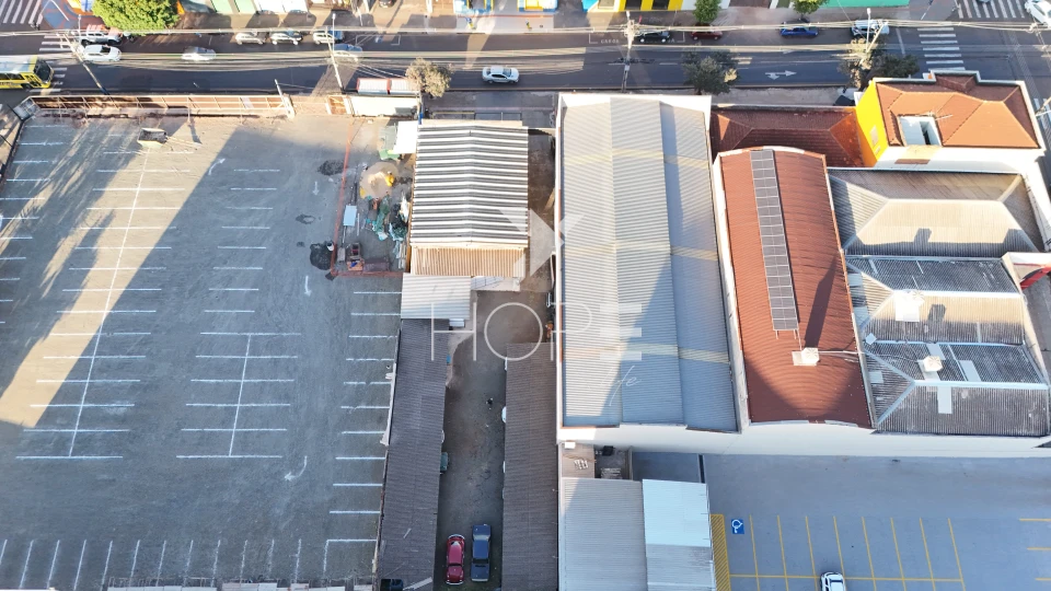 Imagens do imóveis Loja/Sala/ponto comercial para locação com 768 m² - 4 banheiros - até 20 vagas - Av Duque de Caxias - Londrina PR