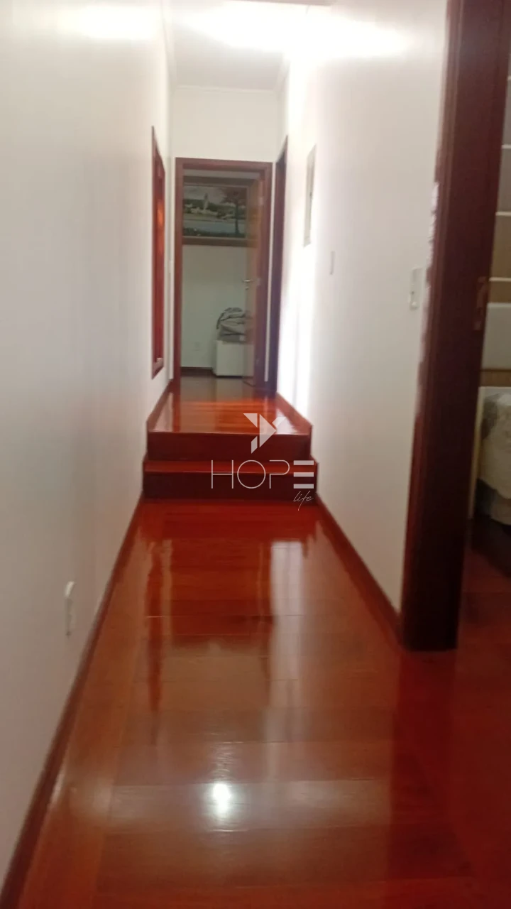 Imagens do imóveis Casa de Alto Padrão com 3 Suítes em Condomínio Fechado – Terreno de 5.000m² com Piscina Aquecida e Espaço Gourmet – Rolândia/PR