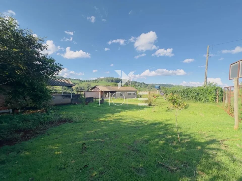 Imagens do imóveis Chácara à venda – 30.000 m² – Patrimônio Regina – Londrina/PR – Piscina e Espaço Gourmet