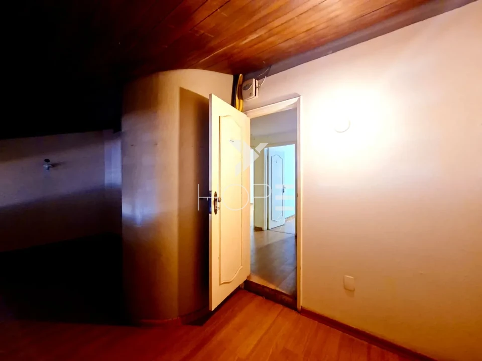 Imagens do imóveis Casa comercial para locação com 438 m² - Próxima à Av. Higienópolis e Av. JK - Centro - Londrina PR