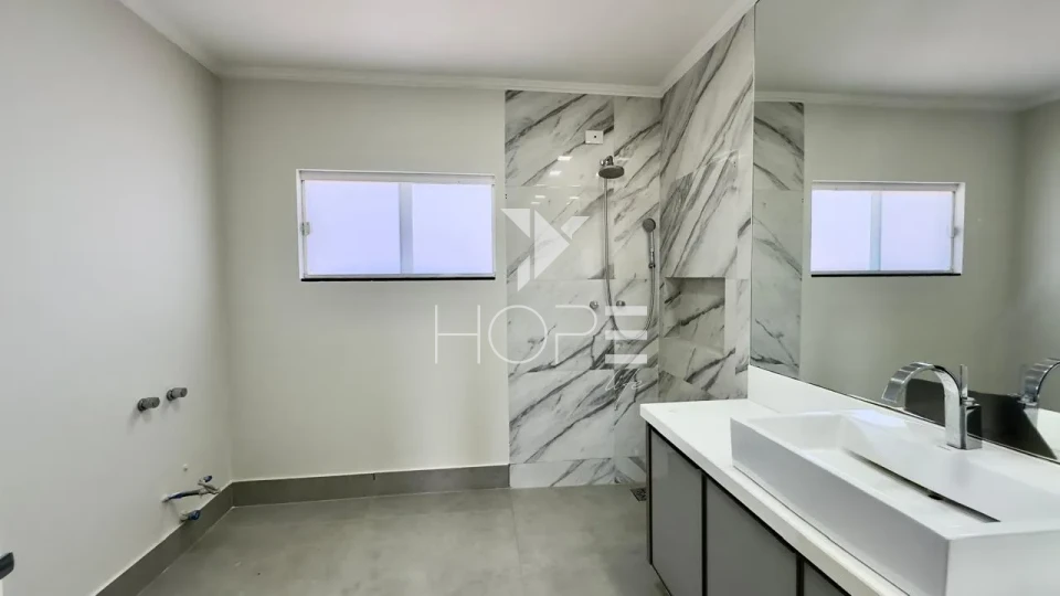 Imagens do imóveis Casa à venda com 3 dormitórios - 250 m² no Granville Parque - Próximo a Av. Harry Prochet - Londrina/Pr.