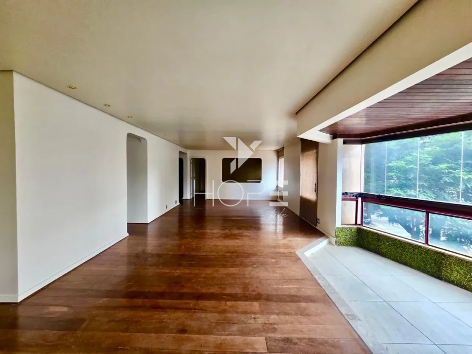 Imagens do imóveis Apartamento à Venda no Centro - 4 Quartos ( 1 Suíte)  3 Vagas - 240m² - Londrina/Pr.