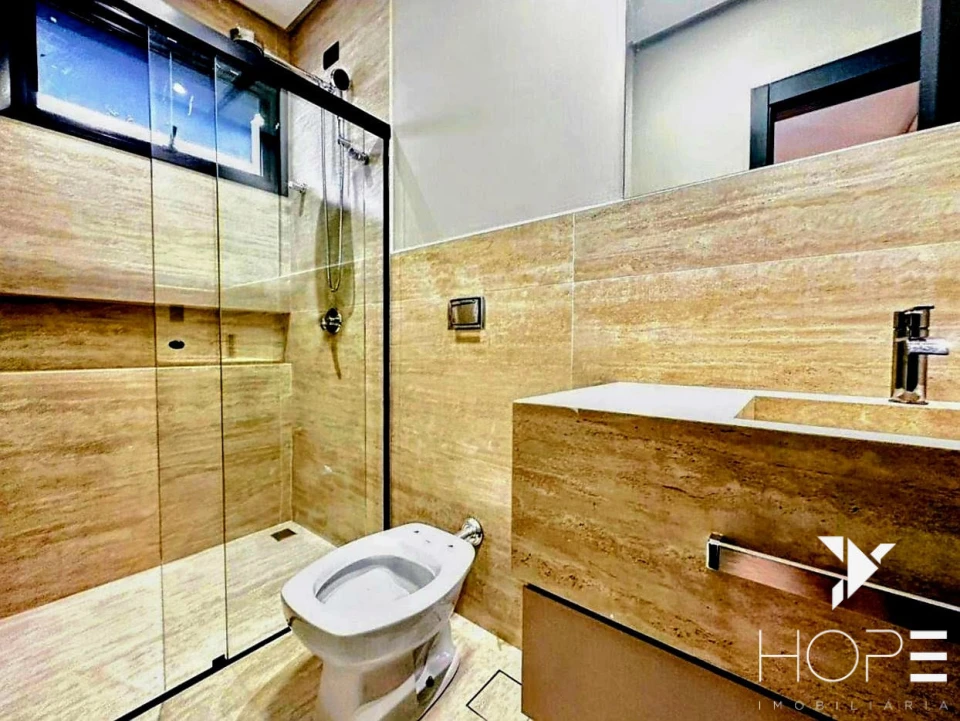 Casa com 300 m² para venda no condominio Sun Lake