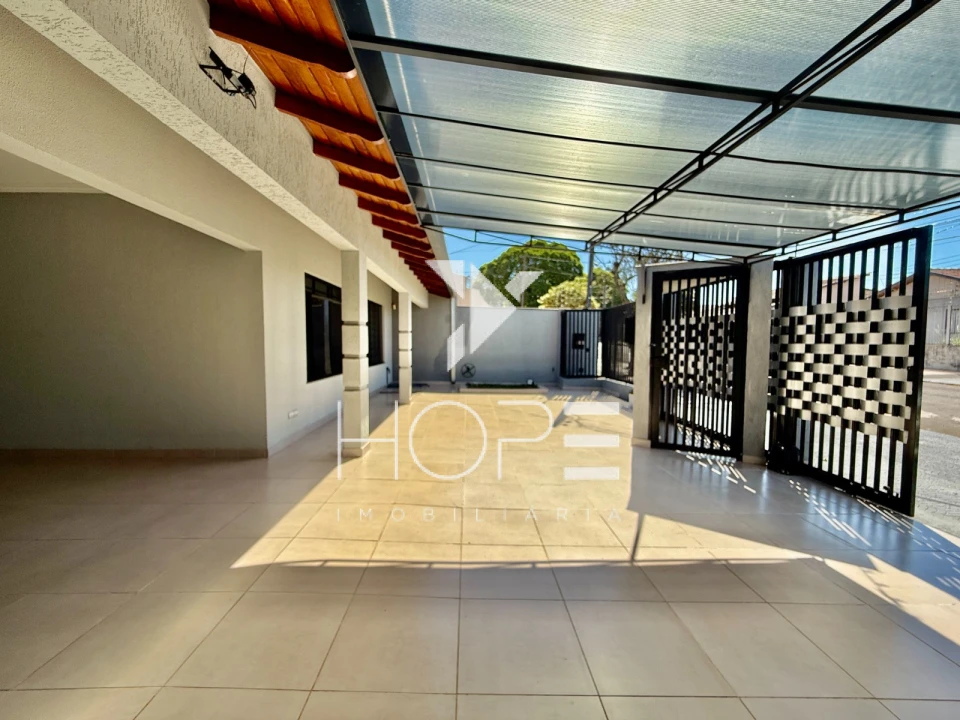 Casa à venda – 3 quartos – 180 m² – Jardim Brasília – Londrina/PR