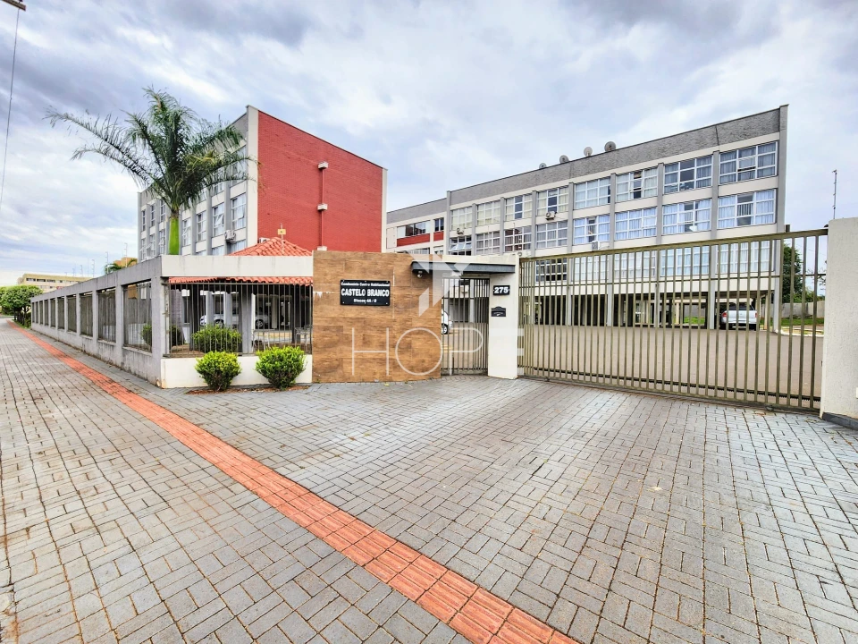 Condomínio Castelo Branco - apartamento à venda com 100m² - 3 quartos - 2 banheiros - 1 vaga - Jardim Bela Itália - Cambé PR