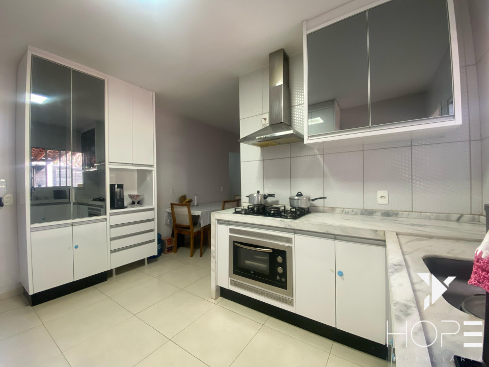 Imagens do imóveis Casa Á Venda na Região Norte de  Londrina