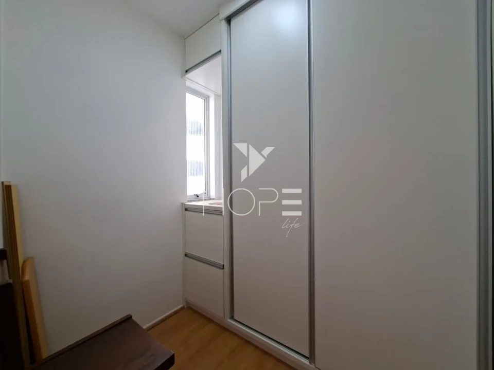 Edifício Granville - Apartamento Mobiliado à venda com 111m² - 3 quartos (1 suíte) - porteira fechada - Centro - Londrina PR