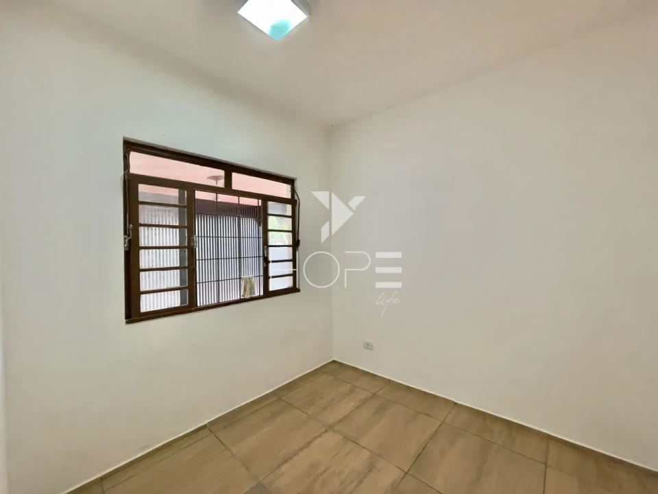 Imagens do imóveis Casa Térra para Locação – 295m² – 4 Quartos (1 Suíte) – Jardim Shangri-lá – Londrina/PR