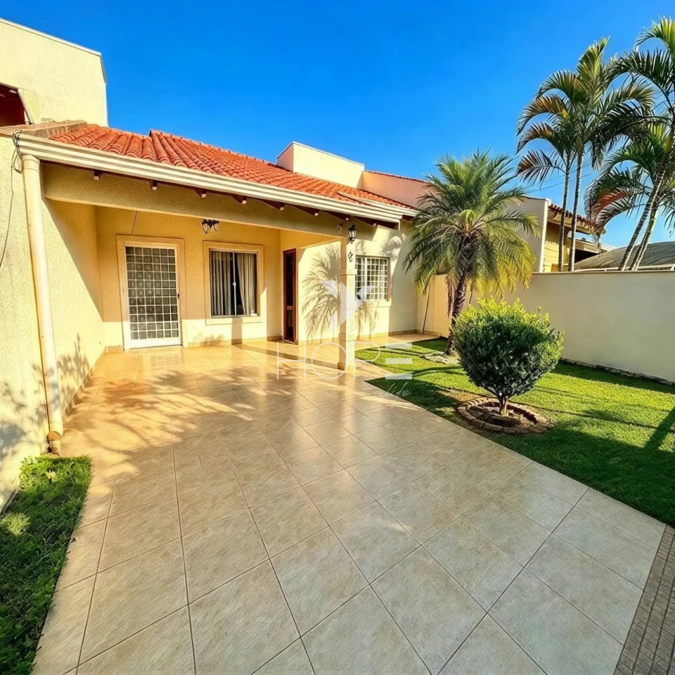 Imagens do imóveis Casa em Condomínio à Venda – 135m² – 3 Quartos (1 Suíte) – Portal dos Bandeirantes – Zona Oeste – Londrina/PR