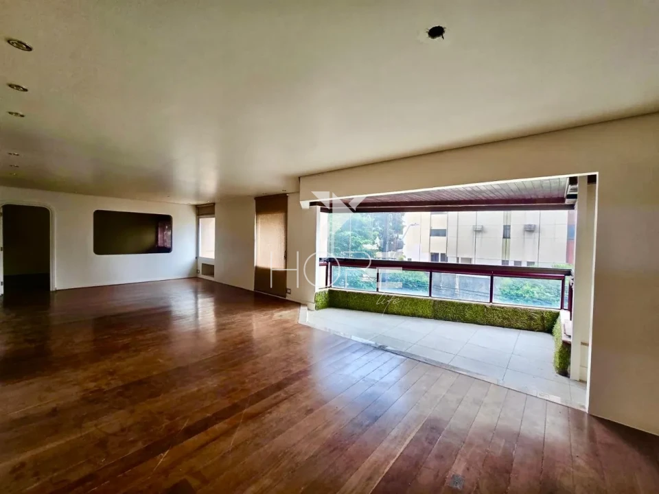 Imagens do imóveis Apartamento à Venda no Centro - 4 Quartos ( 1 Suíte)  3 Vagas - 240m² - Londrina/Pr.