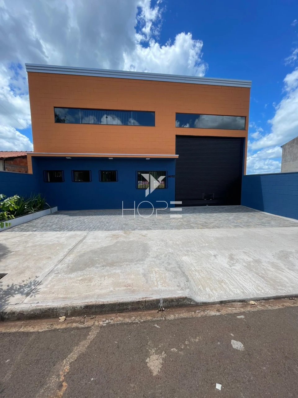 Imagens do imóveis Barracão à venda com 252 m² - 2 banheiros - Avenida dos Estudantes - San Rafael - Ibiporã/PR