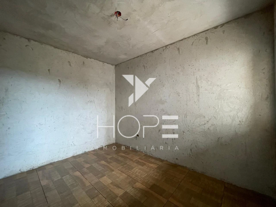 Casa em construção à Venda no Condomínio Royal Norte - 103m² Internos - 3 Quartos (1 Suíte) - Zona Norte - Londrina/Pr