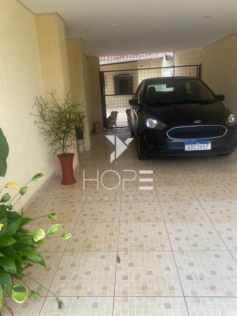 Sobrado à Venda - 6 Quartos – 306 m² de terreno – Portal de Versalhes 2 – Zona Oeste – Londrina/PR