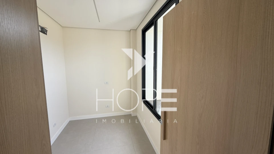 Imagens do imóveis SOBRADO NOVO DE ALTO PADRÃO NO COND. ARAÇARI - PARQUE TAUÁ