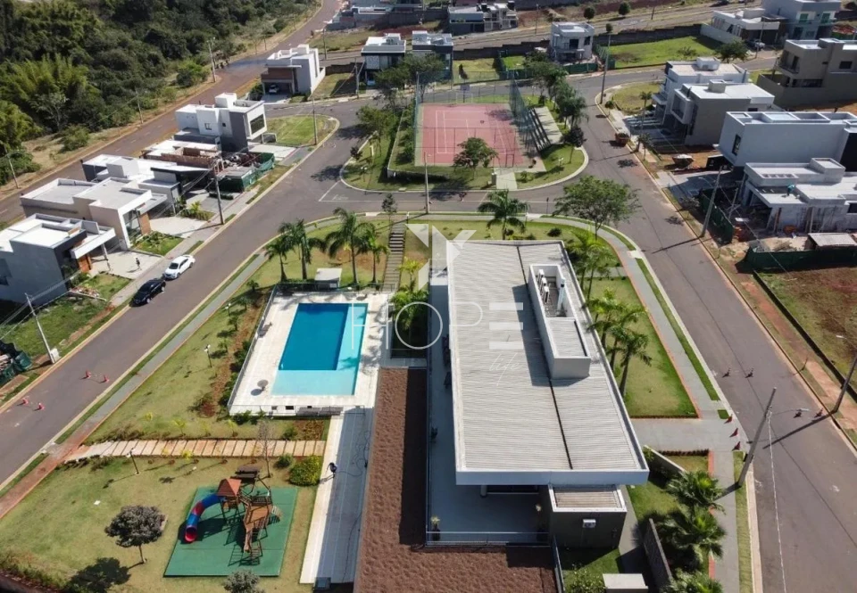 Imagens do imóveis Terreno Taua Paysage Aranguá – 353m² em condomínio fechado na Zona Leste de Londrina - Aceita Permuta de Veícuo - R$ 470.000,00