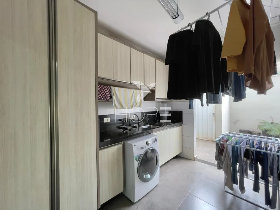 Imagens do imóveis Sobrado em Condomínio à Venda – 315m² – 4 Quartos (1 Suíte) – Vale das Araucárias – Parque Residencial Alcântara – Zona Sul – Londrina/PR