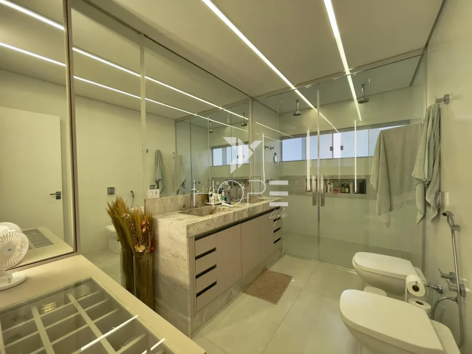 Imagens do imóveis Sobrado em Condomínio à Venda – 315m² – 4 Quartos (1 Suíte) – Vale das Araucárias – Parque Residencial Alcântara – Zona Sul – Londrina/PR