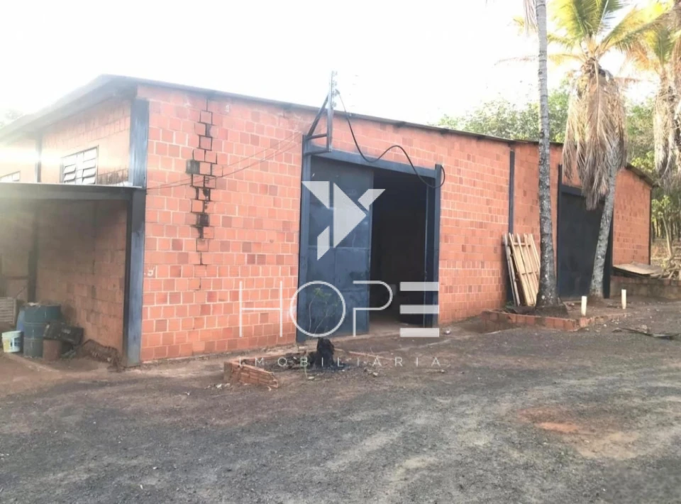 Imagens do imóveis Fazenda à Venda em Mirassolândia/SP – 14 Alqueires Paulista (33,88 ha) – 7.500 Seringueiras em produção  – Rica em Água