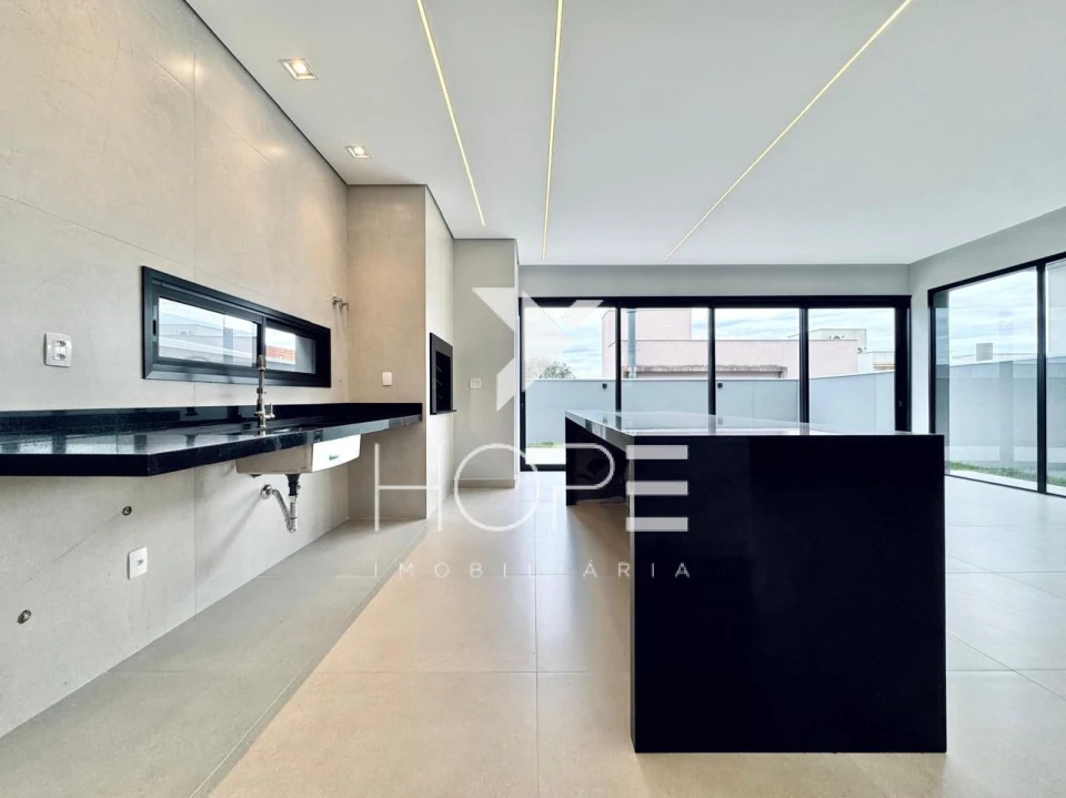 Sobrado Novo de 3 Suítes à Venda no Araçari – Parque Tauá – Londrina