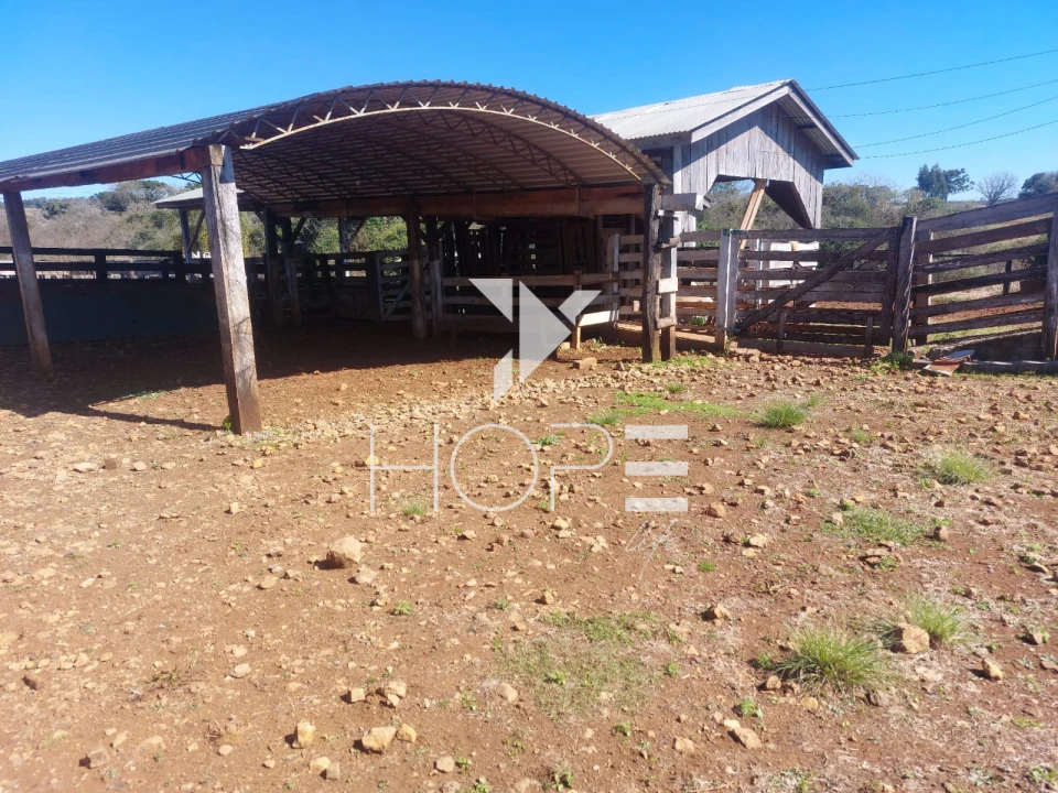 Imagens do imóveis Fazenda à venda 53 alqueires leiteira – região de Guarapuava – Paraná