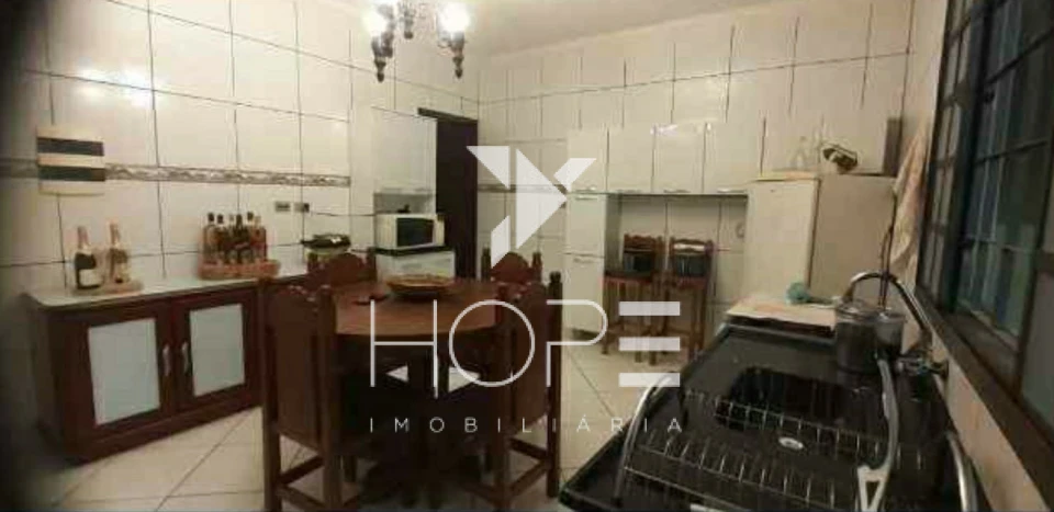 Barracão Comercial para Locação – 302 m² – Via Láctea – Londrina/PR