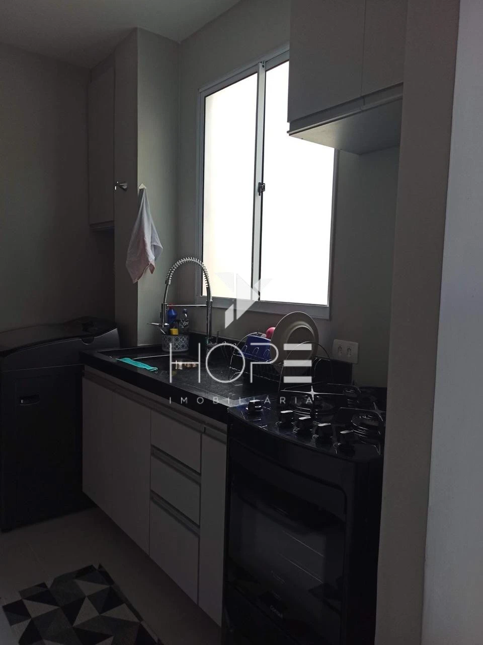 Apartamento à venda – 2 quartos – Zona Leste – Londrina/PR